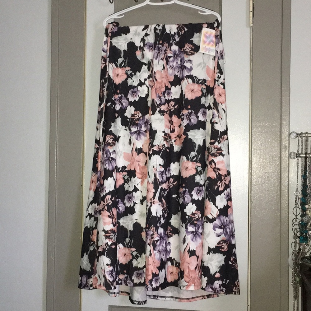 XXXL LuLaRoe Maxi Skirt